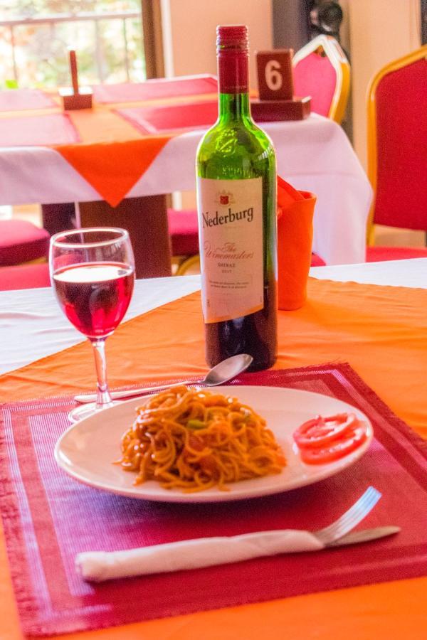 Kahondo Buffalo Hotel Kampala Makerere Extérieur photo